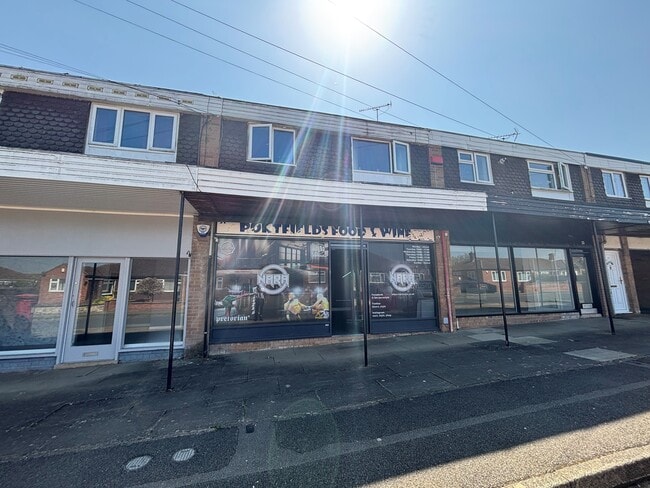 More details for 29-33 Portfields Rd, Newport Pagnell - Retail to Rent