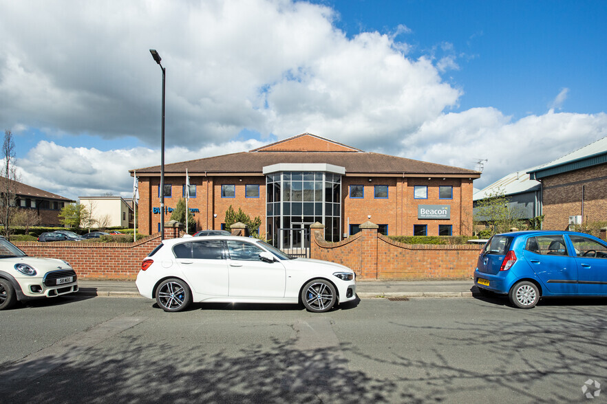 Clifton Moor, York for rent - Building Photo - Image 2 of 5