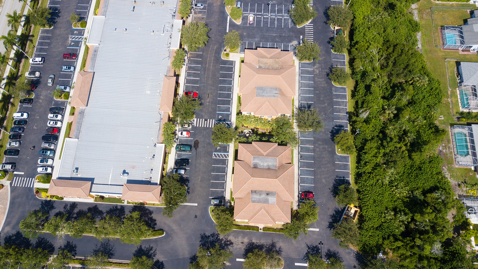 1217 Piper Blvd, Naples, FL for sale - Aerial - Image 1 of 1