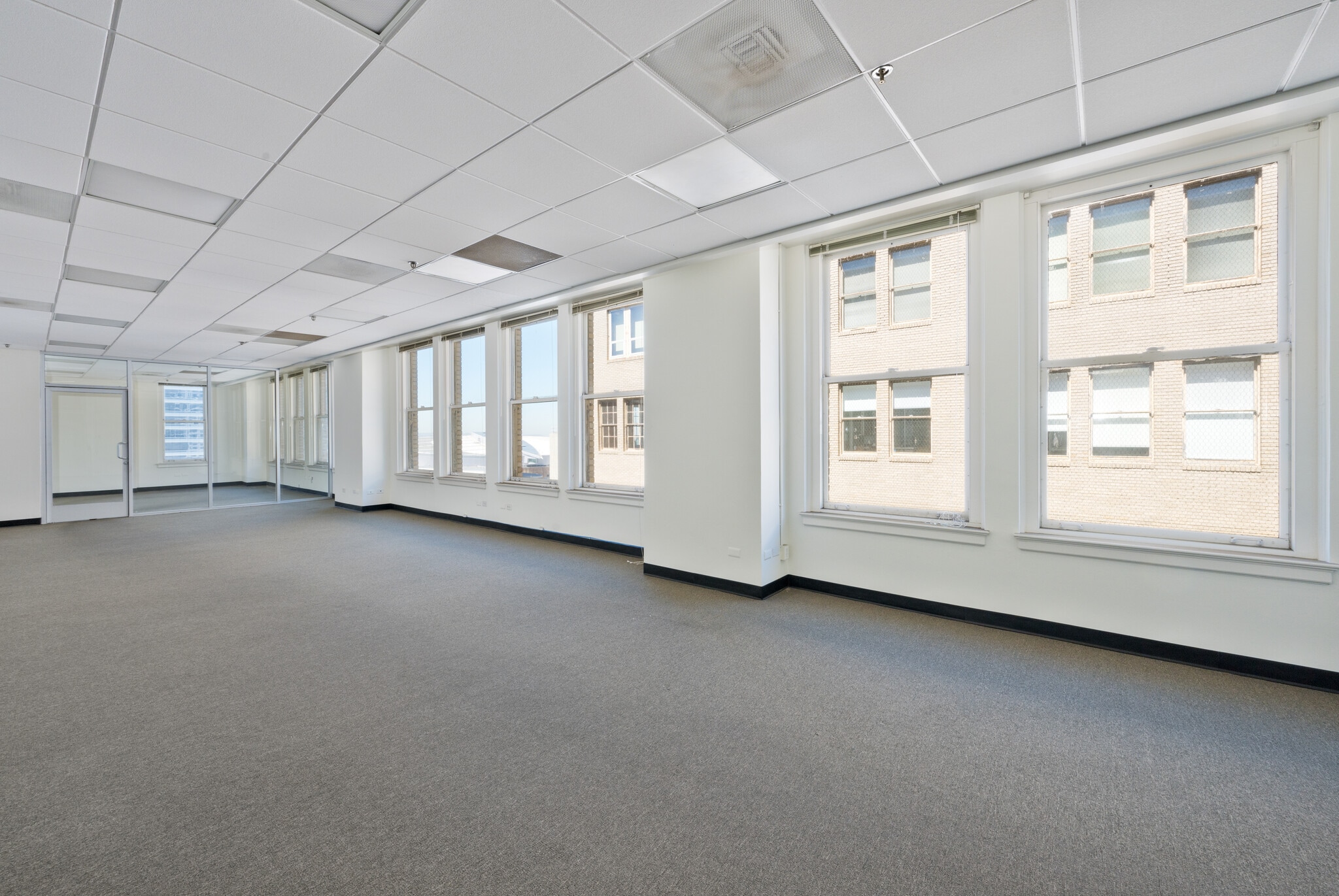 710-714 W Olympic Blvd, Los Angeles, CA to rent Building Photo- Image 1 of 3