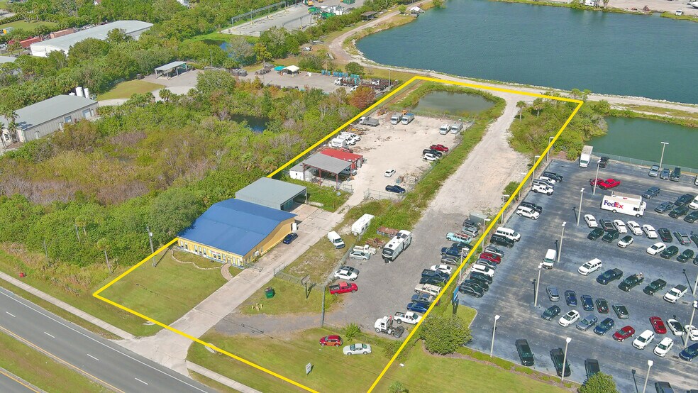 3275 Lake Dr, Cocoa, FL for sale - Aerial - Image 3 of 5