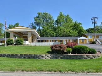 More details for 1315 A Ave E, Oskaloosa, IA - Hospitality for Sale