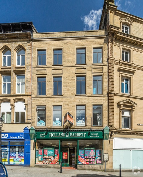 4-6 Crown St, Halifax for sale - Building Photo - Image 1 of 4