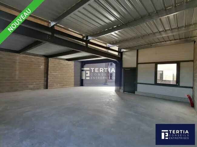 Location Local d'activités 166 m² à 333 m²