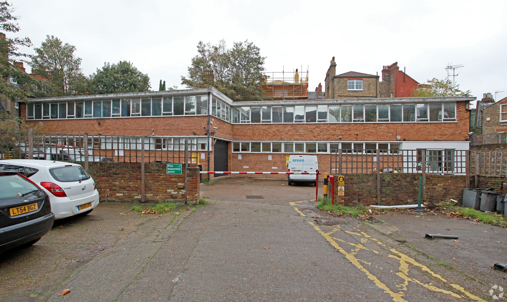 282 King St, London to rent Building Photo- Image 1 of 4