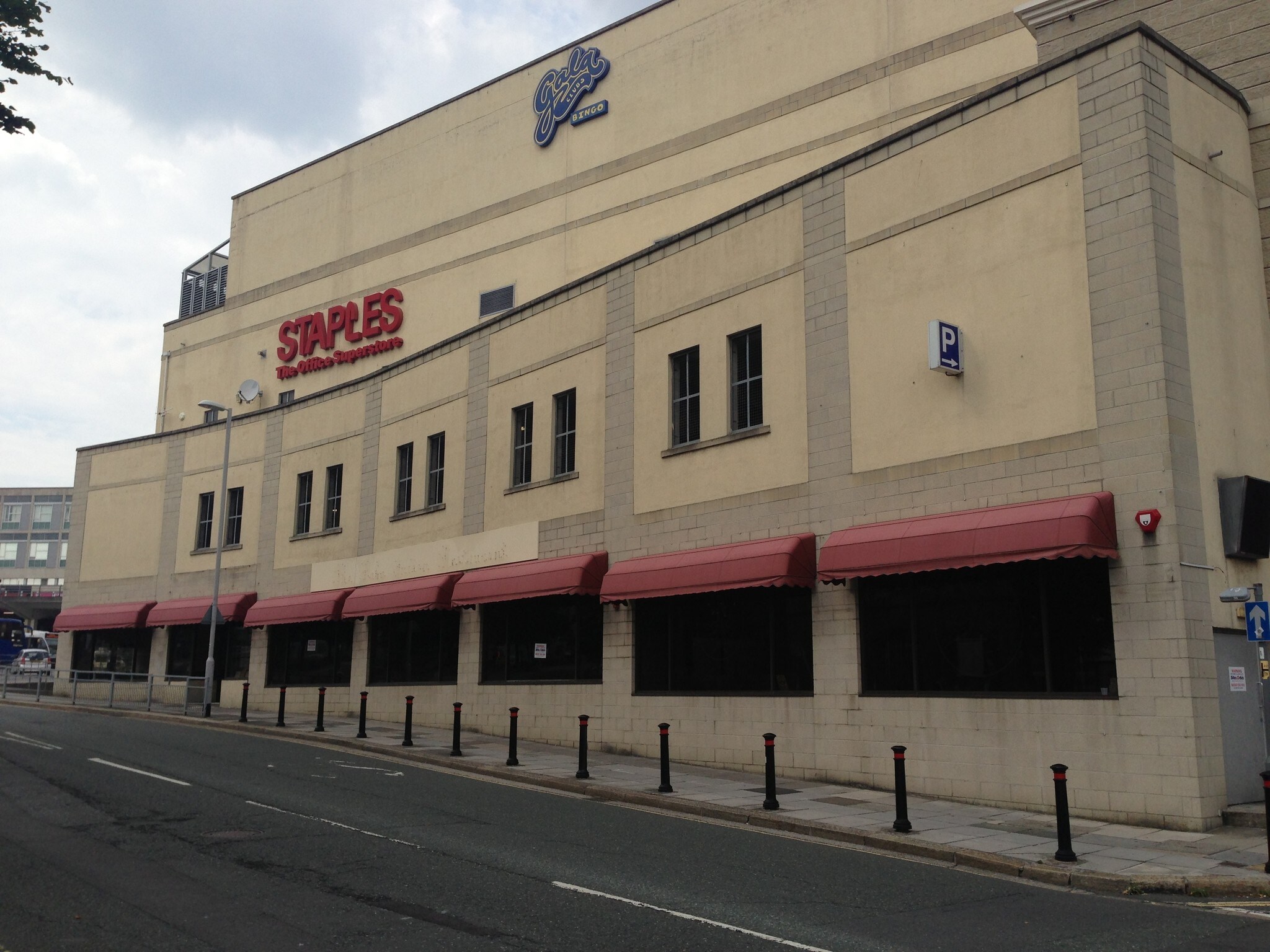 Charles Cross, Plymouth for sale Primary Photo- Image 1 of 1