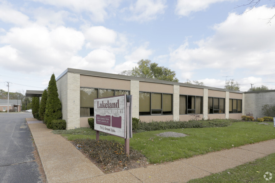 74 E Grand Ave, Fox Lake, IL for sale - Building Photo - Image 1 of 1