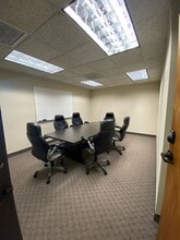 7590 Fay Ave, La Jolla, CA to rent Interior Photo- Image 2 of 2