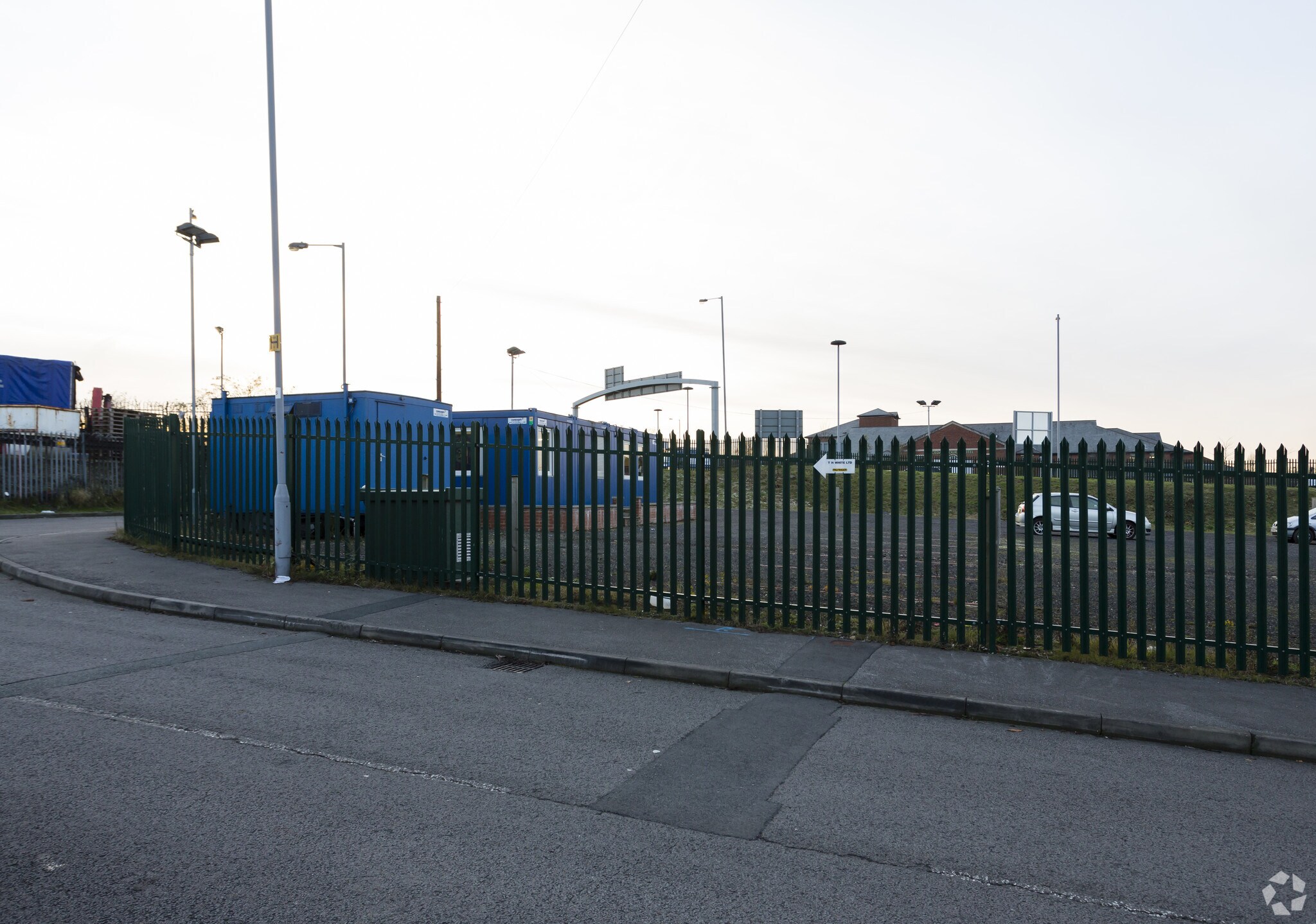 11 Trevor Foster Way, Bradford for sale Primary Photo- Image 1 of 1