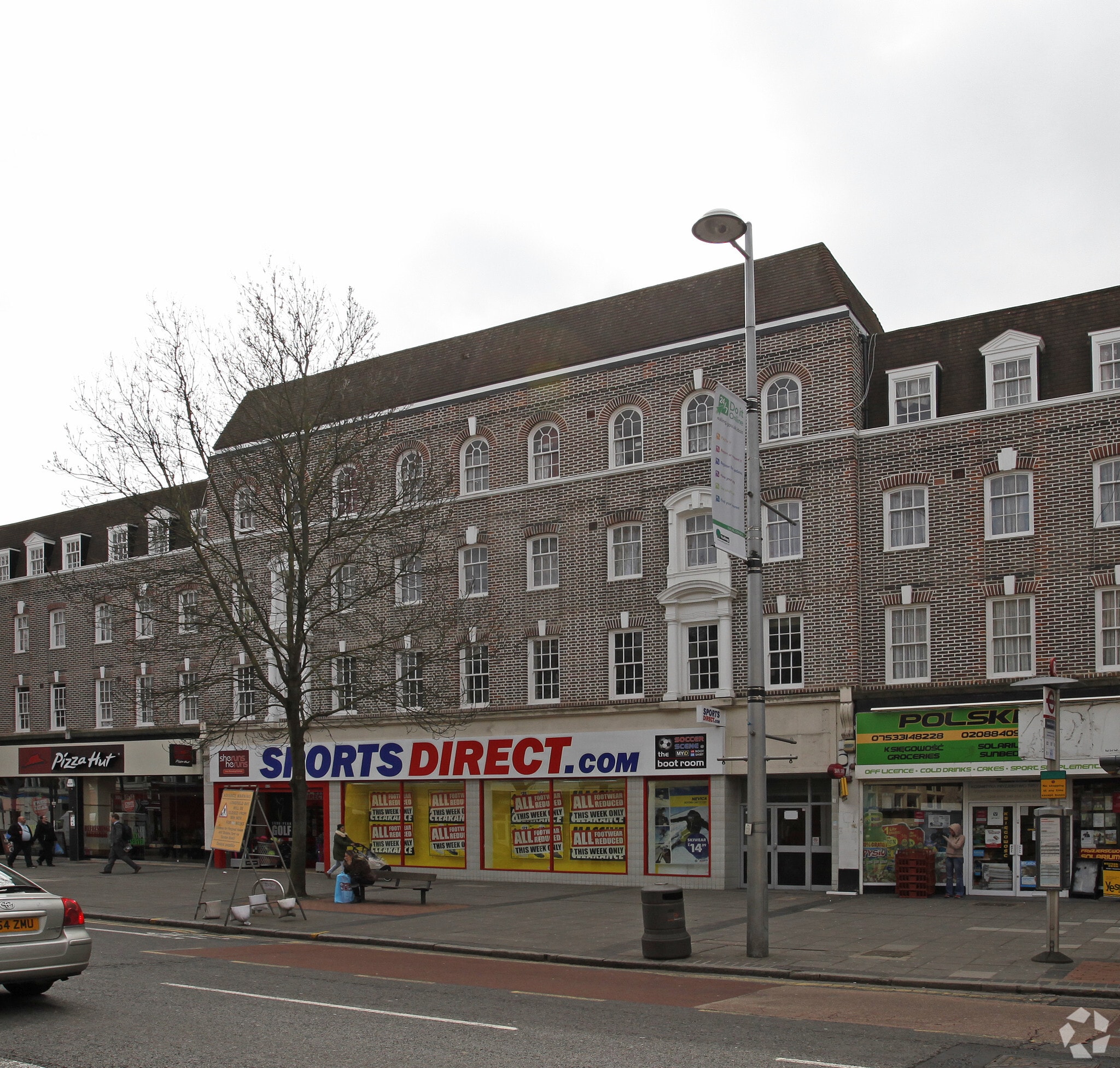 43-47 New Broa, London to rent Primary Photo- Image 1 of 3