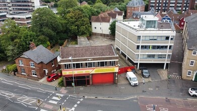 18 Middleborough, Colchester to rent Interior Photo- Image 1 of 2