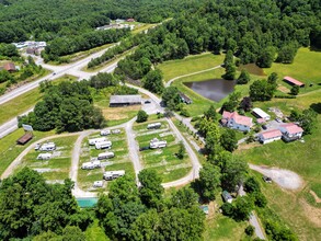 632 Milroy Grose Rd, Lansing, WV for sale Primary Photo- Image 1 of 23