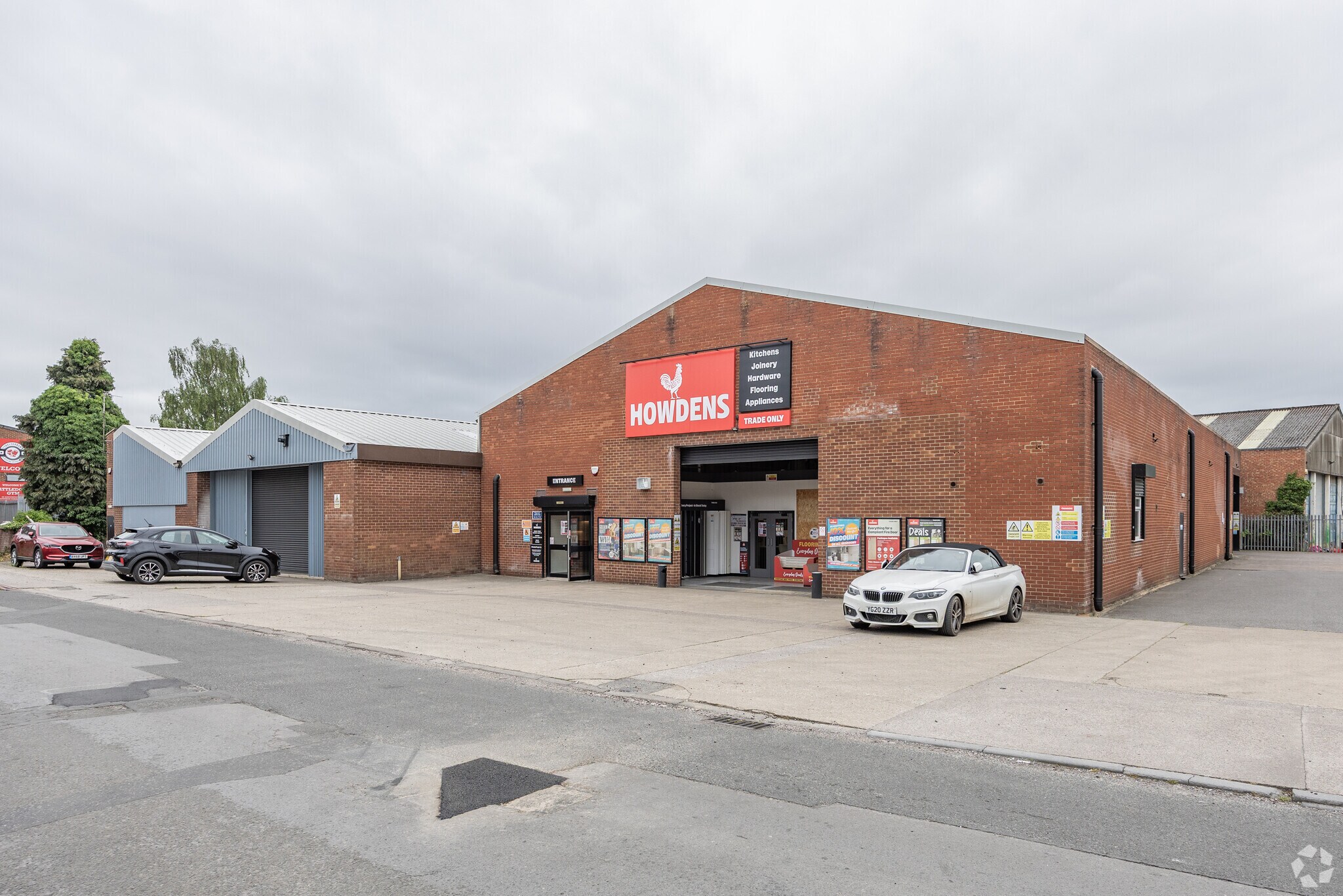 King Alfred Way, Cheltenham to rent Primary Photo- Image 1 of 3