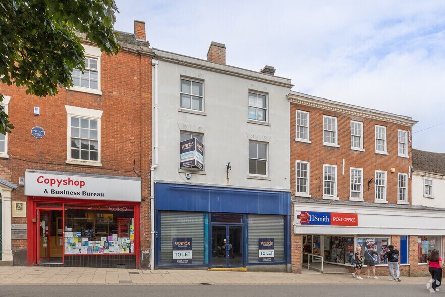 33 Castle St, Hinckley for sale - Building Photo - Image 1 of 1