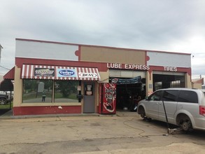 301 E Main St, Atkins, AR for sale Primary Photo- Image 1 of 1