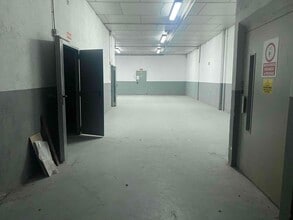 Industrial in Getafe, Madrid to rent Interior Photo- Image 1 of 7