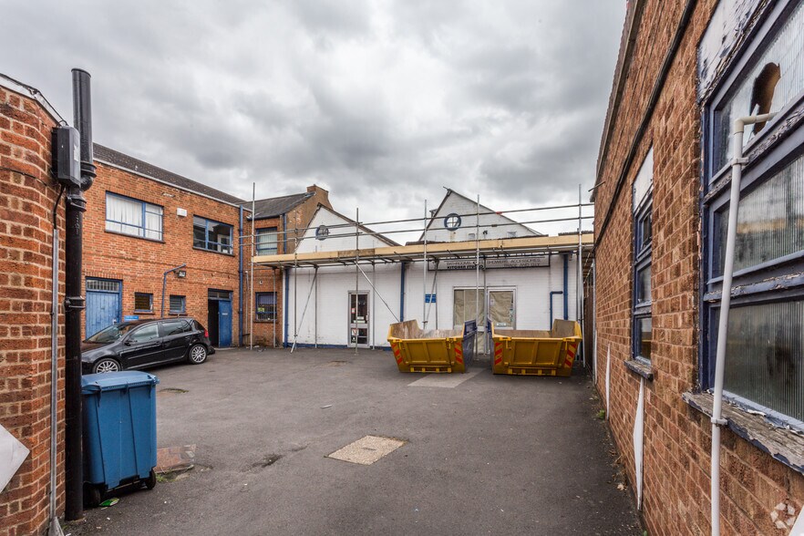 9-13 Bell St, Wigston for sale - Building Photo - Image 1 of 1