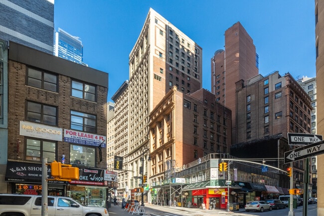 More details for 15 Maiden Ln, New York, NY - Office to Rent