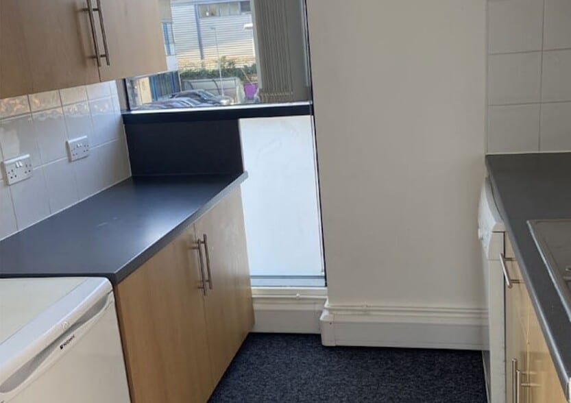Waterside Ct, Dartford to rent - Interior Photo - Image 3 of 5