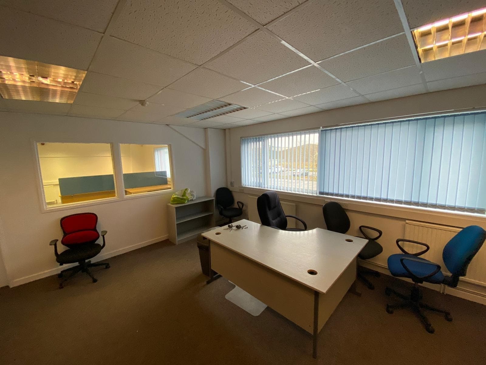 Heads Of The Valley, Rhymney to rent Interior Photo- Image 1 of 2