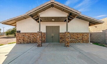 550 N Center St, Mesa, AZ for sale Building Photo- Image 1 of 10