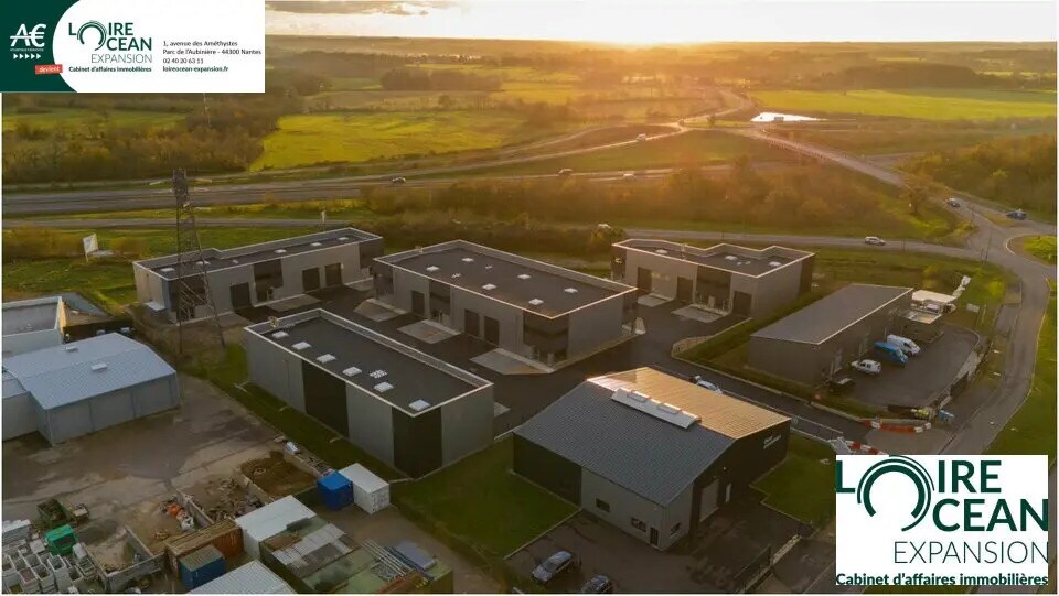 Light Industrial in Nantes for sale Building Photo- Image 1 of 4