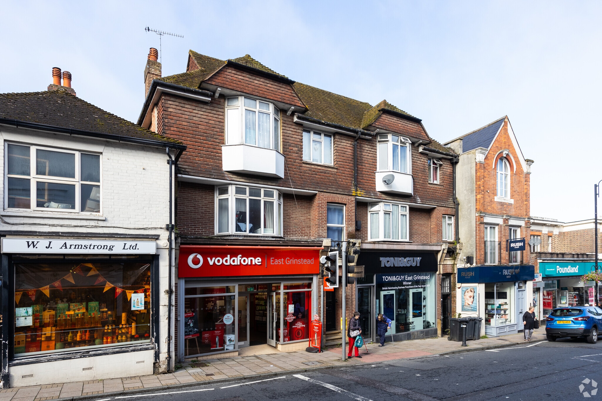14-16 London Rd, East Grinstead for sale Primary Photo- Image 1 of 11