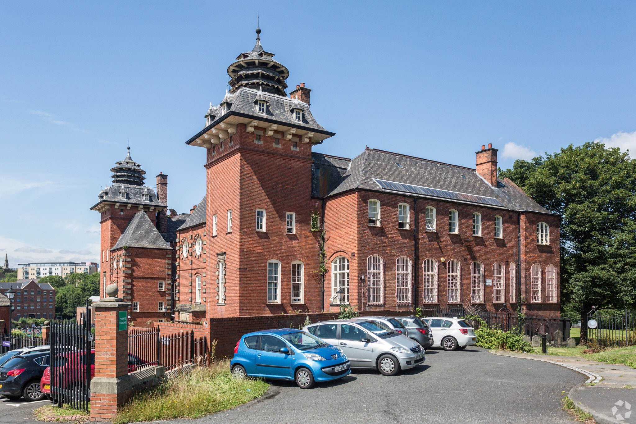 Albion Row, Newcastle Upon Tyne for sale Primary Photo- Image 1 of 1