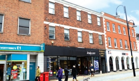 43-45 High St, Bromsgrove to rent Primary Photo- Image 1 of 2