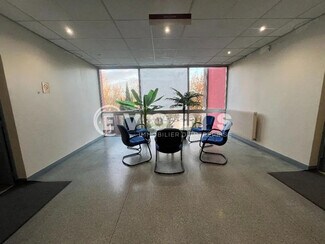 More details for Office, Light Industrial to Rent