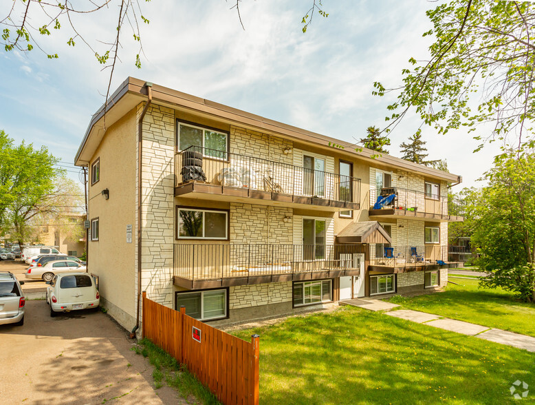 10304 119 Ave, Edmonton, AB for sale - Primary Photo - Image 1 of 1