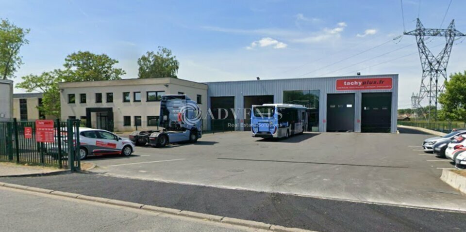 Light Industrial in Lisses for sale Building Photo- Image 1 of 2