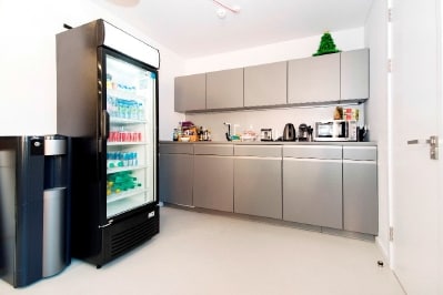 131-132 Shoreditch High St, London to rent - Interior Photo - Image 3 of 43