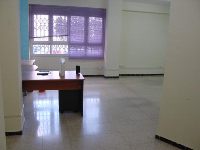 Office in Elda, Alicante for sale Interior Photo- Image 1 of 31