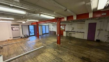 30-42 Waring St, Belfast to rent Interior Photo- Image 1 of 3