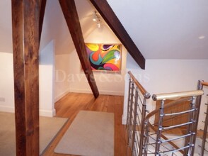 126 Caerleon Rd, Newport to rent Interior Photo- Image 1 of 3