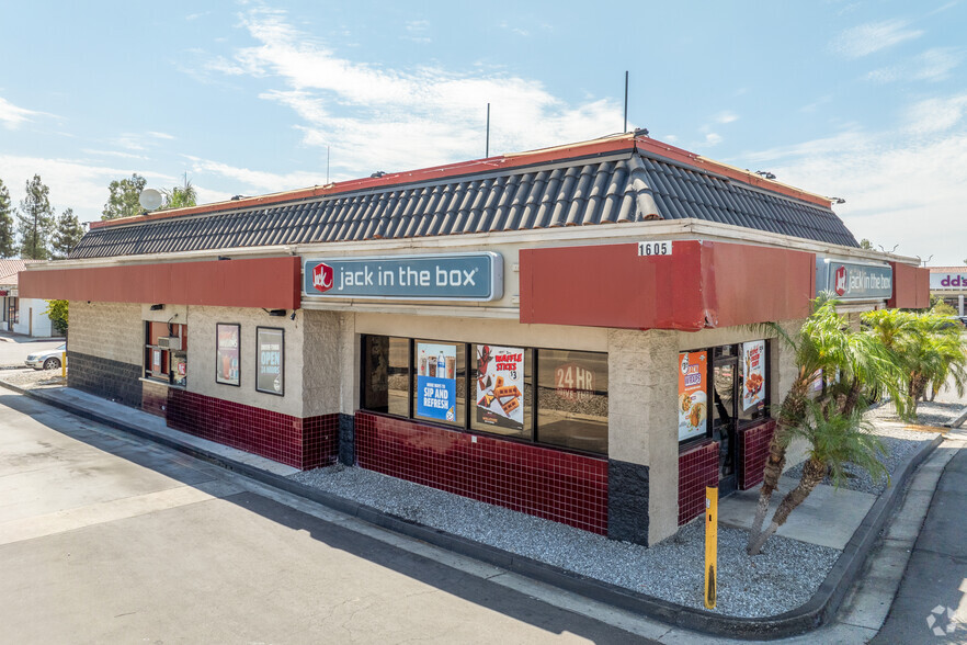 1605 E Highland Ave, San Bernardino, CA for sale - Building Photo - Image 1 of 13