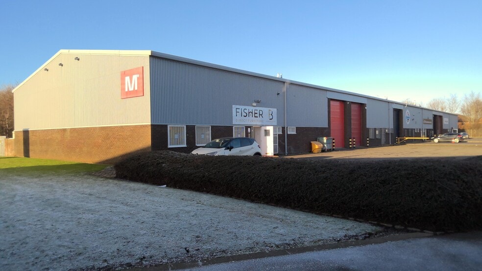 3 Callander Rd, Ayr to rent - Building Photo - Image 3 of 4