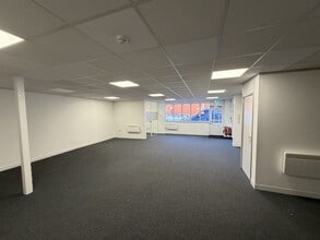 3-3A Theatre St, Preston to rent Interior Photo- Image 2 of 2