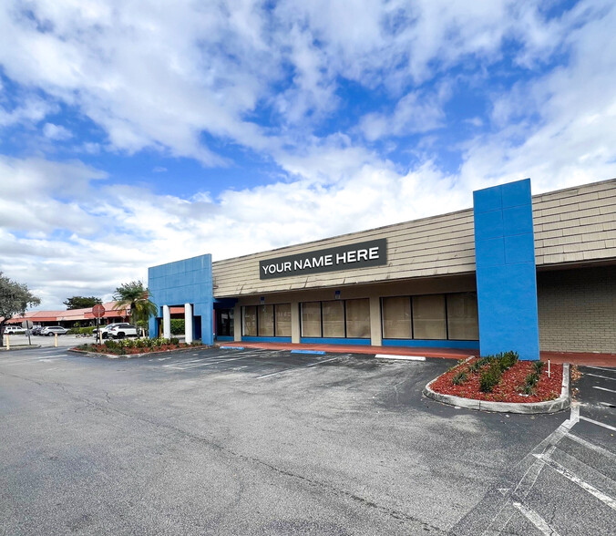 5000-5100 N University Dr, Lauderhill, FL for rent - Building Photo - Image 3 of 4