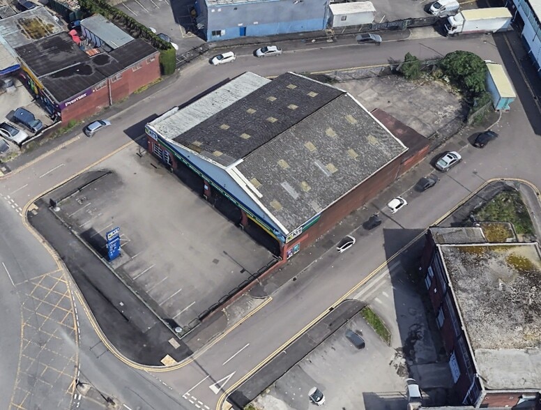 20-28 Waterloo Rd, Manchester to rent - Building Photo - Image 3 of 5