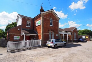 More details for Mercers Rd, Horsham - Office for Sale