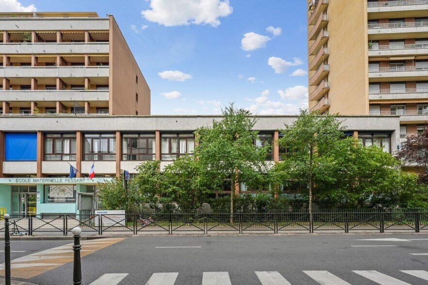 30 Rue Fessart, Boulogne-Billancourt to rent - Building Photo - Image 1 of 9