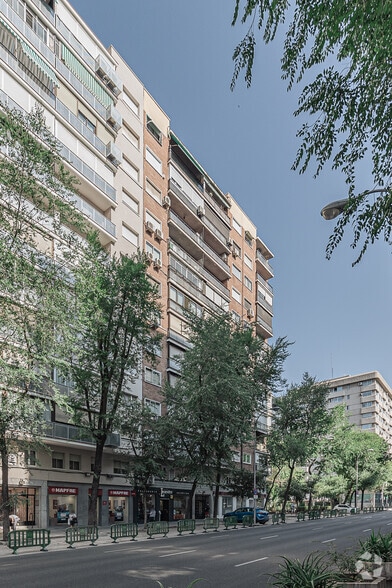 Build-to-Rent in Madrid, Madrid for sale - Building Photo - Image 2 of 2