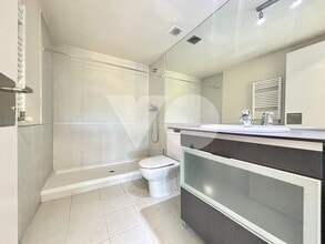 Office in Madrid, Madrid to rent Interior Photo- Image 2 of 2