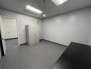 319 N Bernardo Ave, Mountain View, CA to rent Building Photo- Image 1 of 2