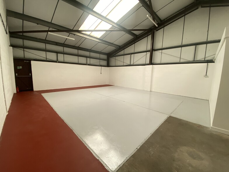 Unit 14 Station Rd, Gillingham to rent - Building Photo - Image 3 of 6