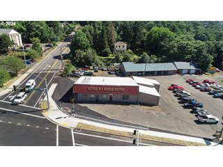 More details for 2727 Cascade Ave, Hood River, OR - Retail for Sale