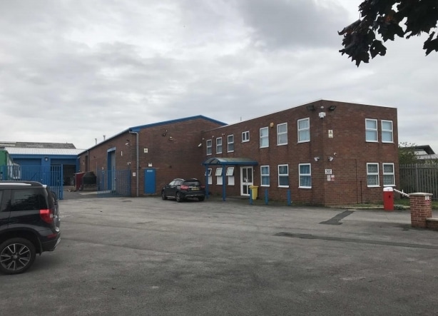 Ricketts Clos, Kidderminster for sale - Primary Photo - Image 1 of 1