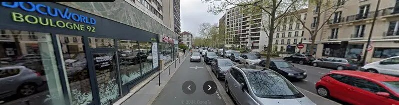 Retail in Boulogne-Billancourt to rent - Building Photo - Image 1 of 5